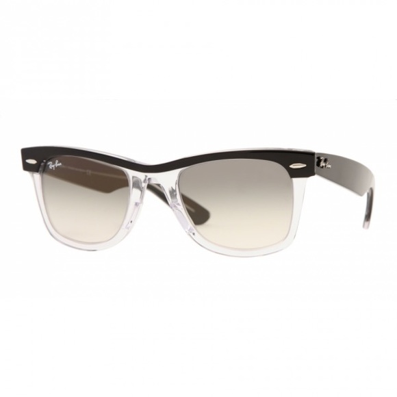 Ray Ban Wayfarer Black And Clear 